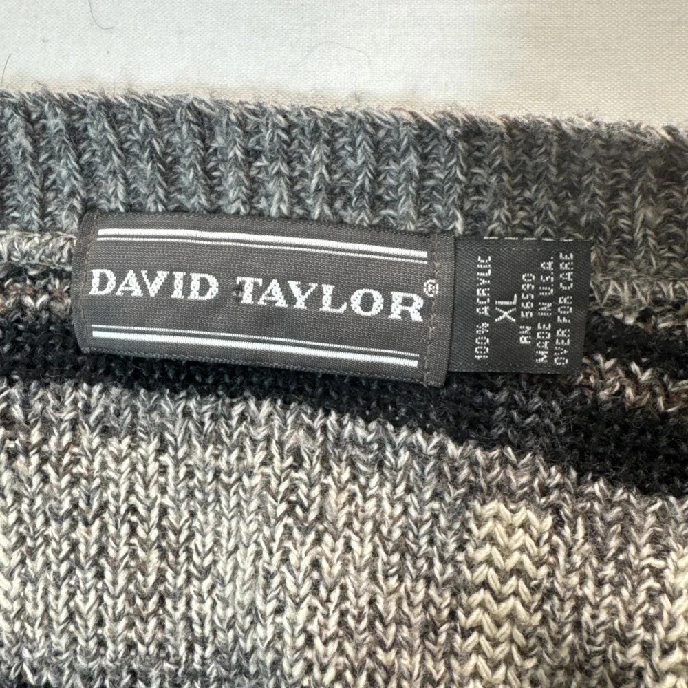 David Taylor‎ Sweater Mens XL Geometric Knit V Neck Grandpacore Grunge Retro Vtg